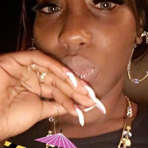 Meet your Posher, Jasmine